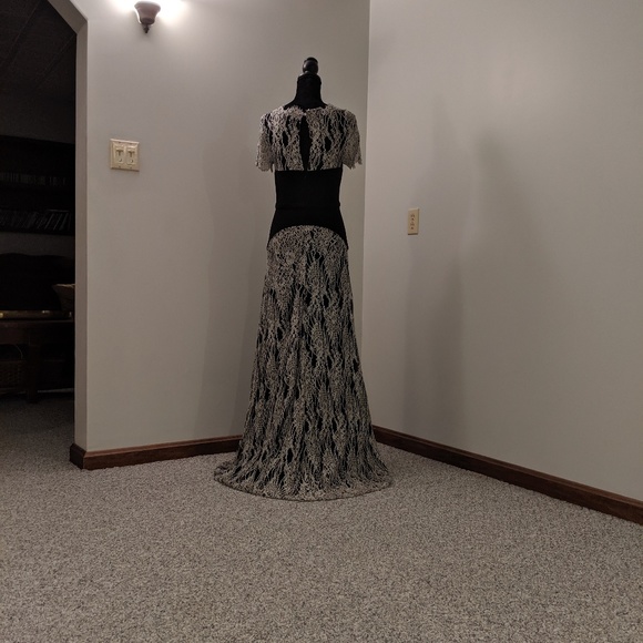 Theia Gown - Picture 6 of 6